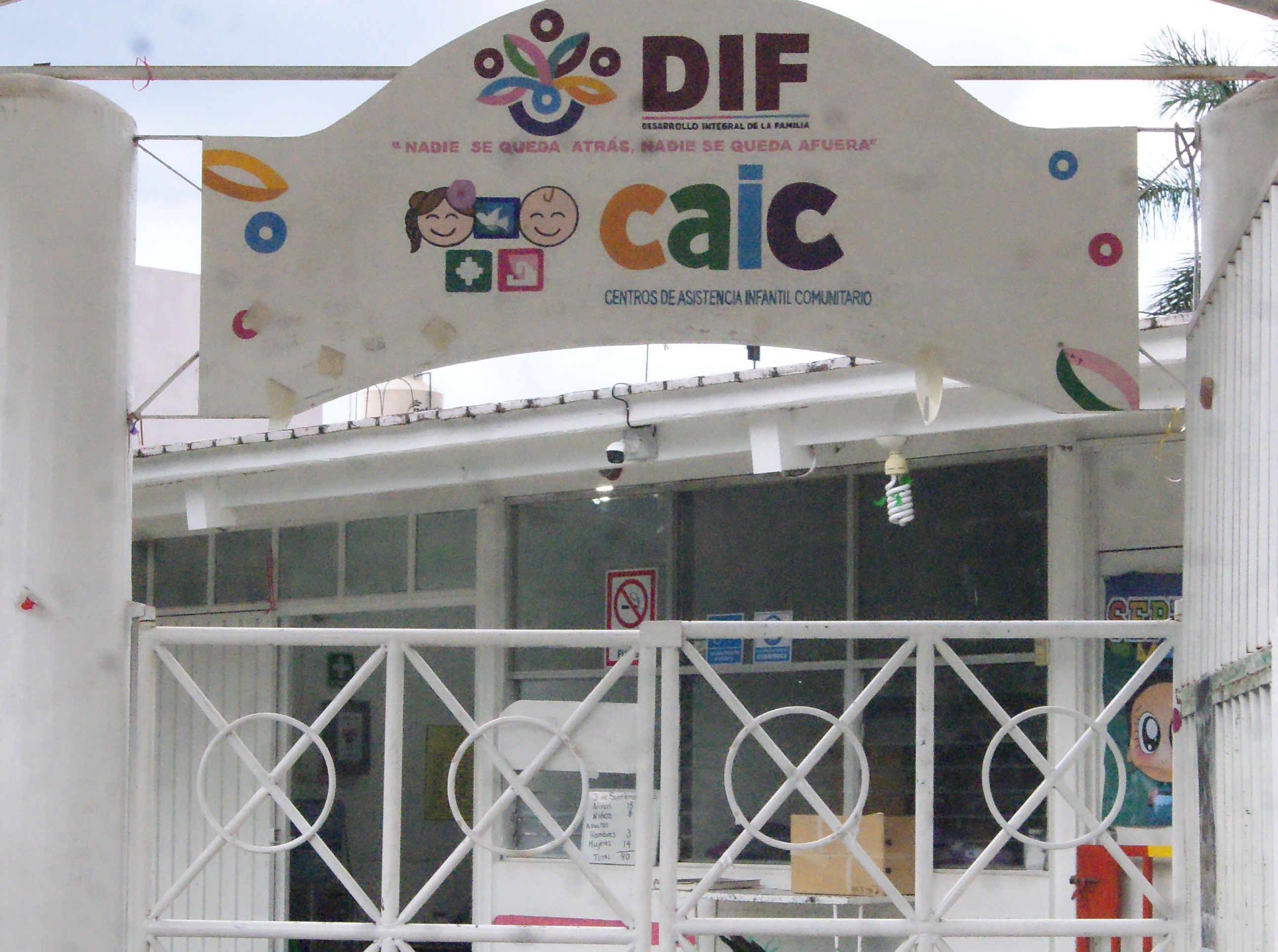 Fachada de CAIC 6